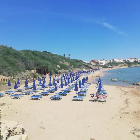 Resort Igv Club Vacanze Le Castella 4*