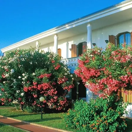 Resort Igv Club Vacanze Le Castella 4*