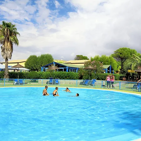 Курортный комплекс Igv Club Vacanze Ле-Кастелла