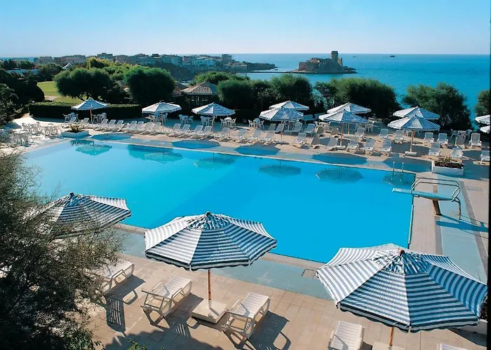 Igv Club Vacanze אתר נופש לה קסטלה